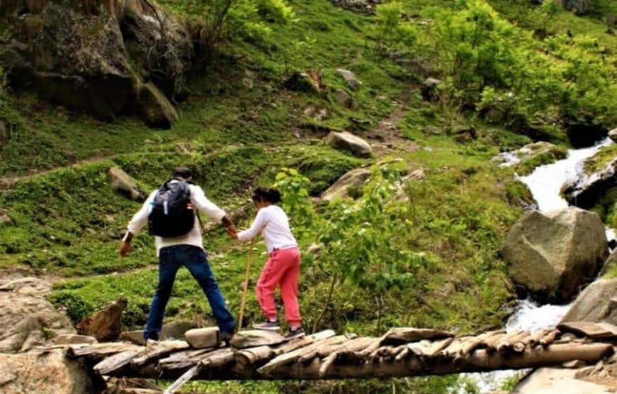 Tosh with Kheerganga Trek