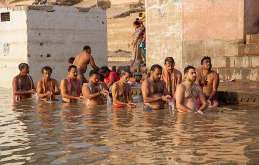 Varanasi Tour Package with Ganga Aarti