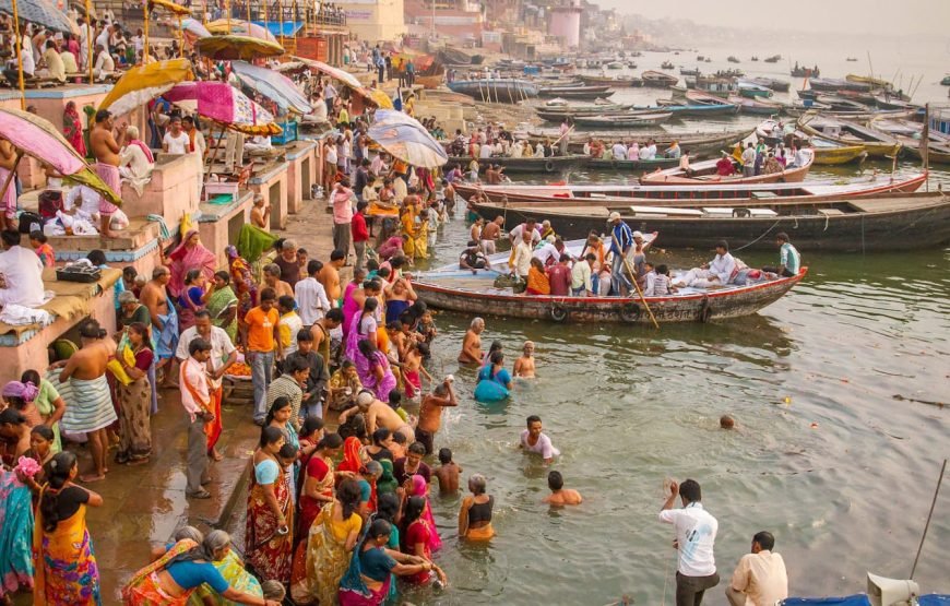 Varanasi Tour Package with Ganga Aarti